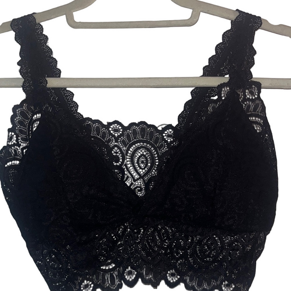 Other - Pure Style Girlfriends Black Lace Bralette